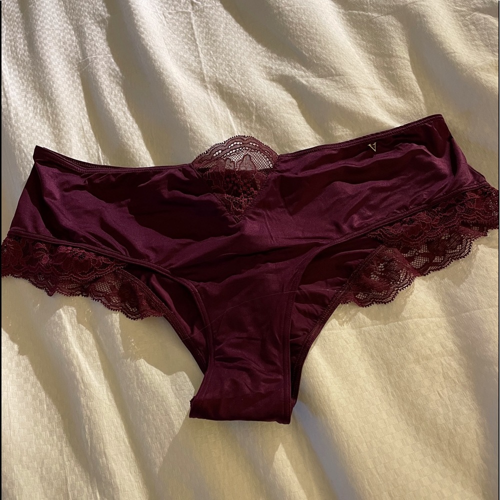 NWT Victoria’s Secret Very Sexy Very Cheeky Purple Silk Panties Large